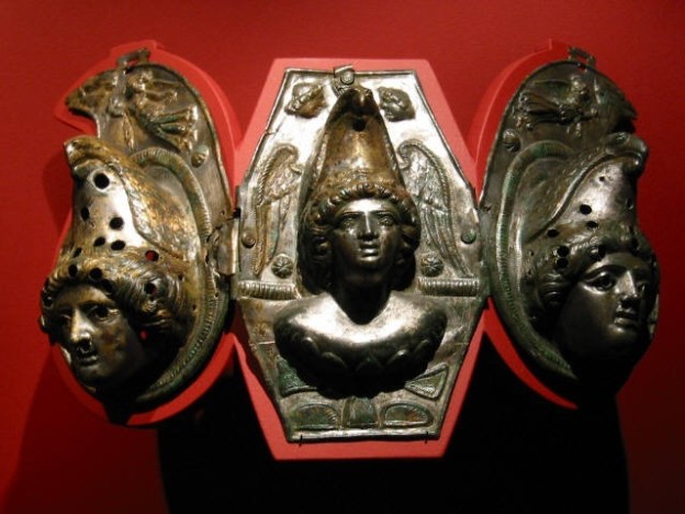 [Pilt: The-locusts-looked-like-horses-prepared-...24x468.jpg]